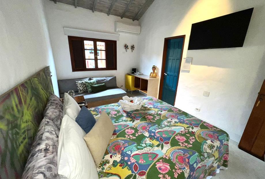 whatsapp image 2023-10-06 at 16.38.50 (1).jpeg