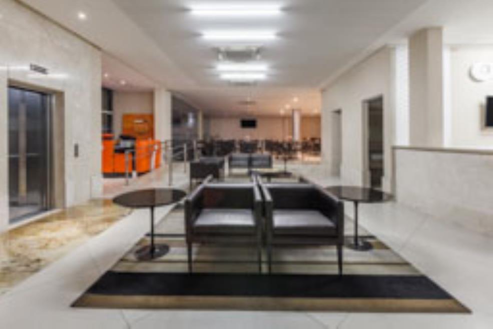2. Lobby-2.jpg