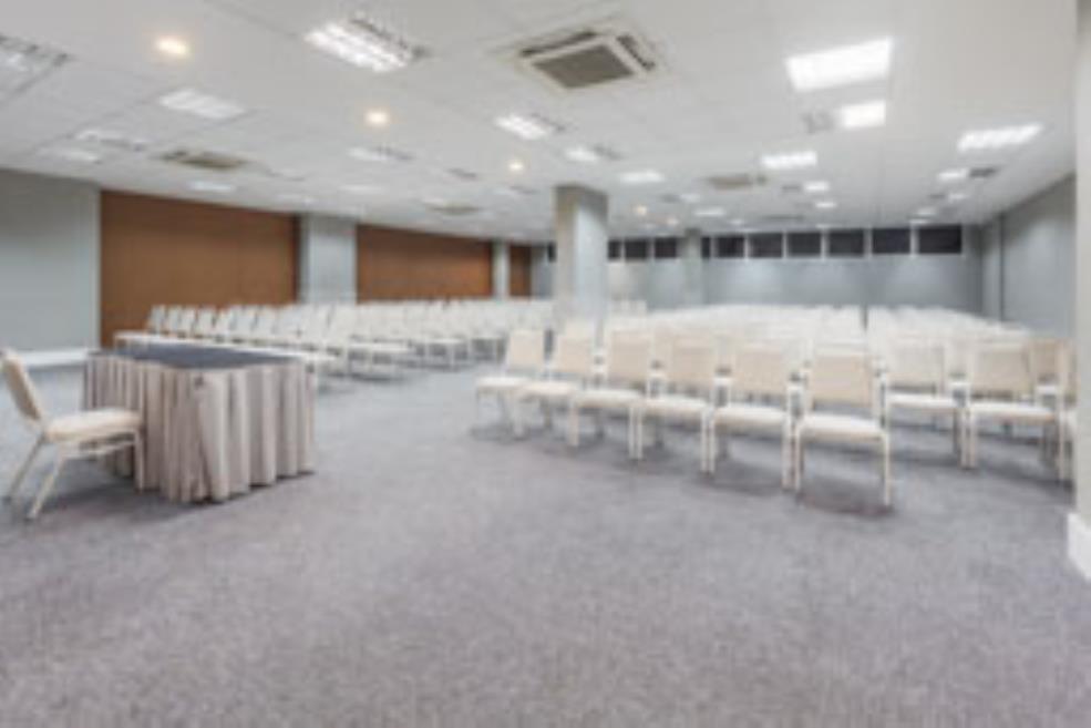 4. Event room 1.jpg