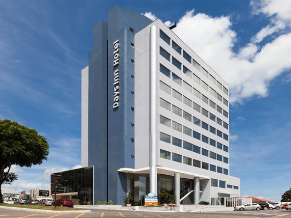 12. Exterior day.jpg