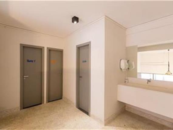 BANHEIRO ÁREA SOCIAL