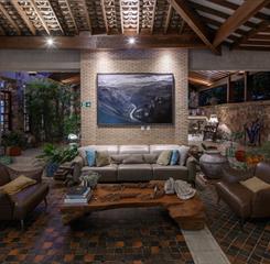 hotel canto das aguas lobby.jpg