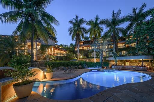 hotel canto das aguas piscina : ponte.jpg