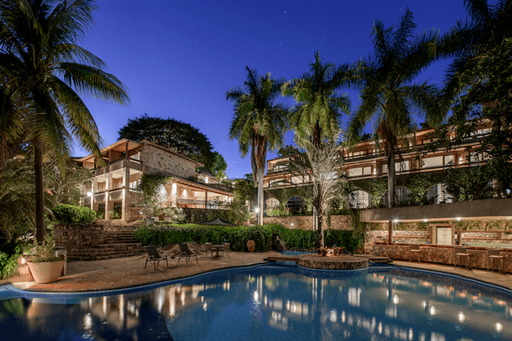 hotel canto das aguas piscina e bar piscina.png
