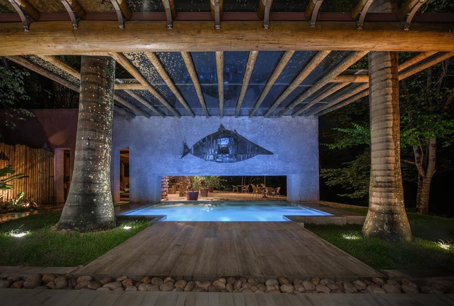 hotel canto das aguas spa noturno.jpg