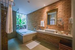 Apartamento Luxo - Canto do Rio Hidro