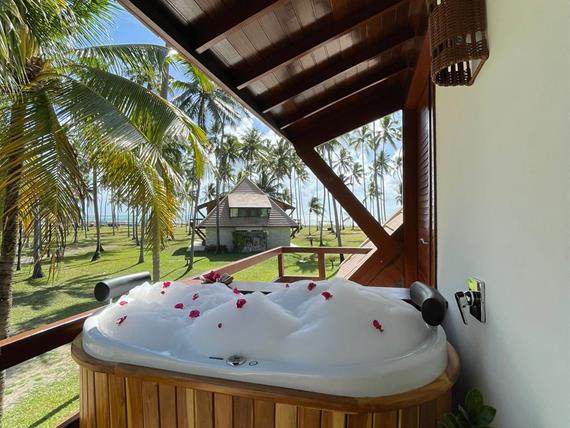 bangalo casal luxo ofuro 4.jpeg