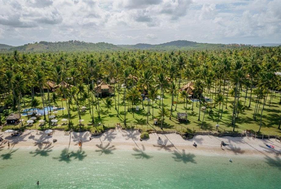 vista aerea hotel e praia pontal 6.jpg