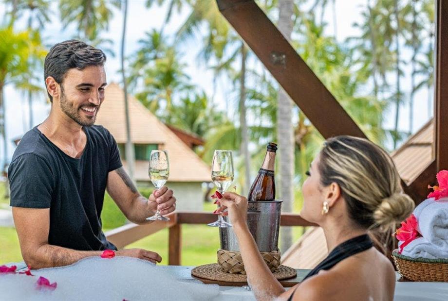 bangalo casal ofuro pessoas pontal 7.jpg