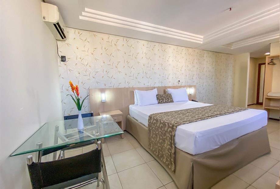 hotel crystal (554).jpg