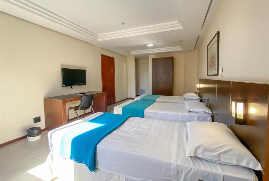 hotel crystal (525).jpg