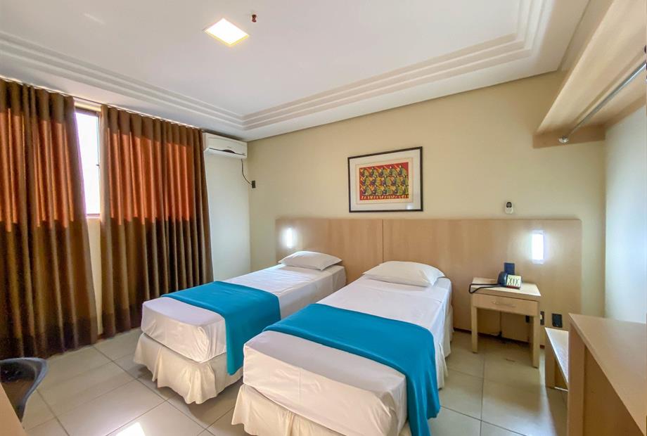 hotel crystal (529).jpg