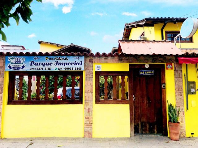 1.2.fachada.jpeg