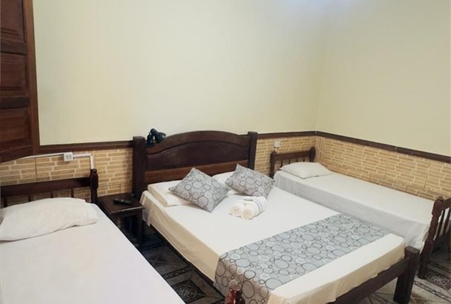 4. quadruplo casal e 2 solteiros (7).jpg