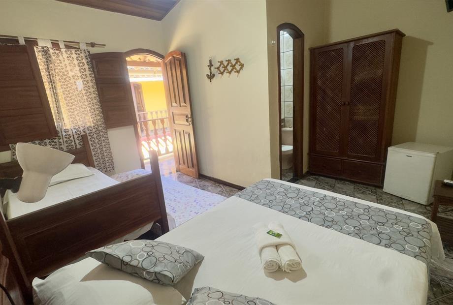 4. quadruplo casal e 2 solteiros (6).jpg