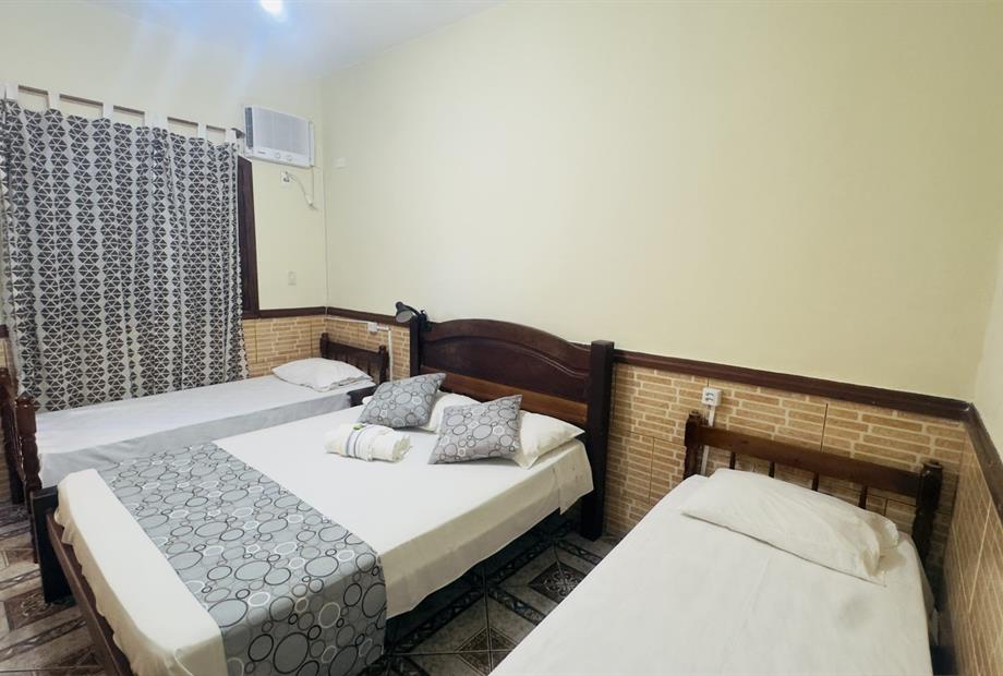 4. quadruplo casal e 2 solteiros (9).jpg