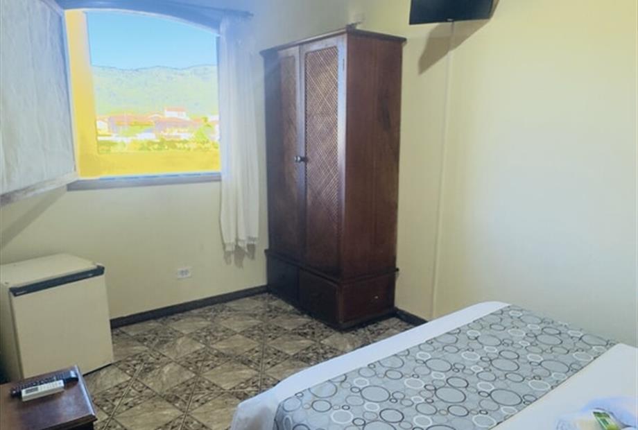 2. quarto casal (11).jpg