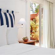 Quarto Confort Jardim Duplo