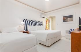 Quarto Confort Jardim Triplo do Le Relais La Borie