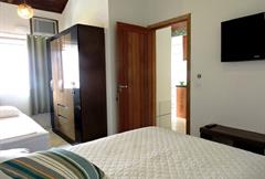 Flat Luxo 2 Quartos (com estacionamento)