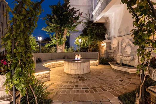 jardim a noite (lareira).jpg