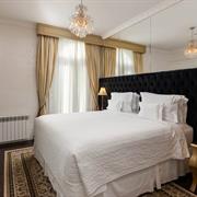 Térreo - Grande Colline - Suíte com banheira de hidromassagem