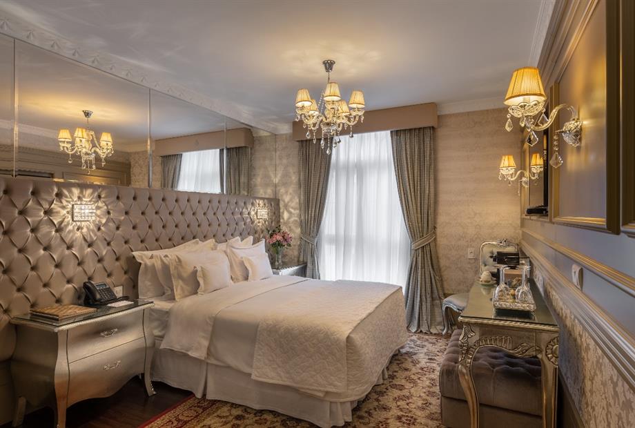 Petit Colline quarto.jpeg