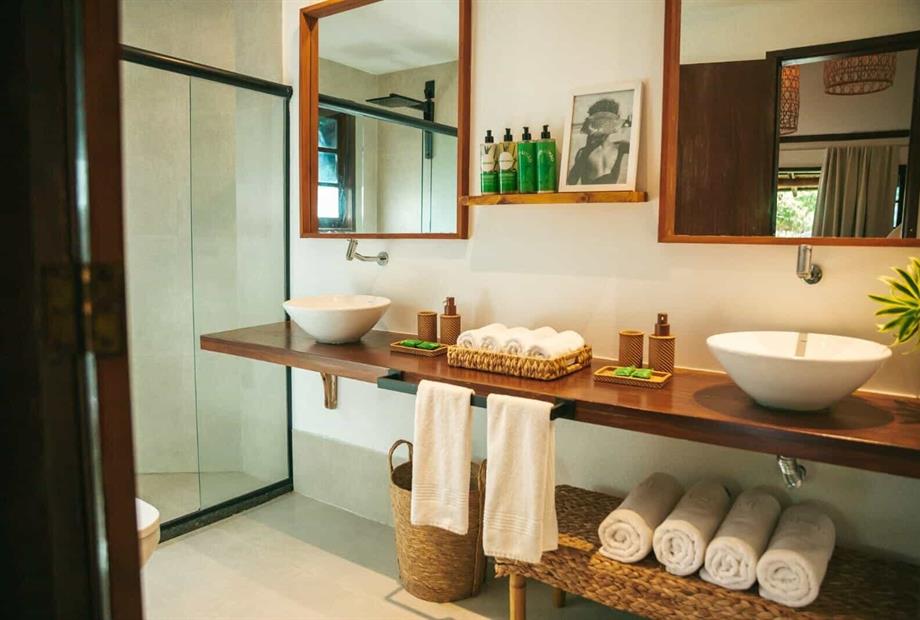 whatsapp image 2025-12-19 at 14.39.34 (8).jpeg