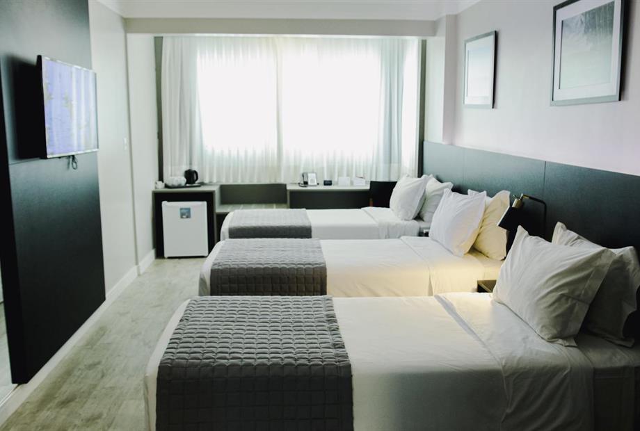 03  triplo 03 camas de solteiro.jpg