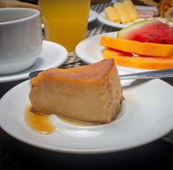 vm desayuno mesa-8-alta.jpg