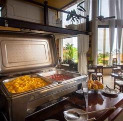 vm desayuno salon-16-alta.jpg