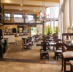 vm desayuno salon-21-alta.jpg