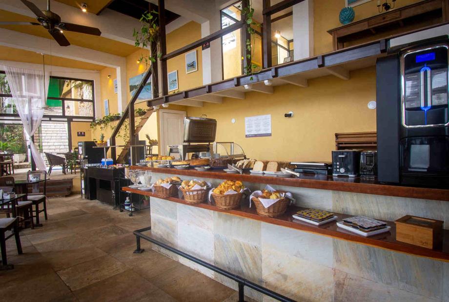 vm desayuno salon-12-alta.jpg