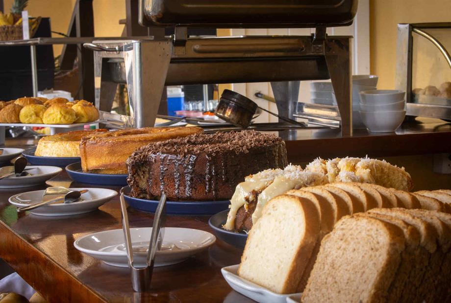 vm desayuno salon-20-alta.jpg