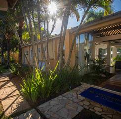 latitud fachada-2-alta.jpg