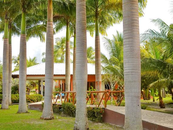 frente do hotel (2)_11zon.jpg