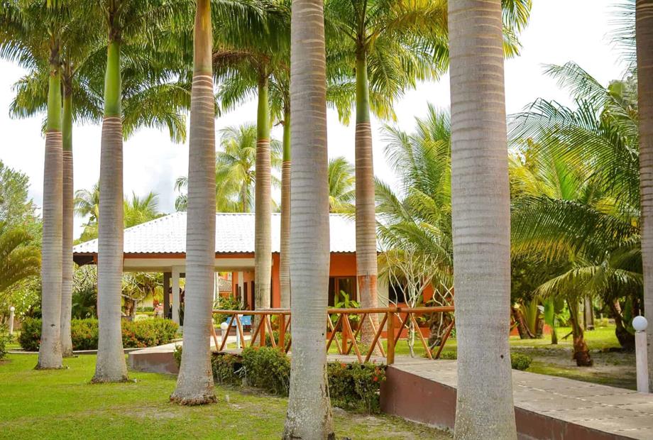 frente do hotel (2)_11zon.jpg