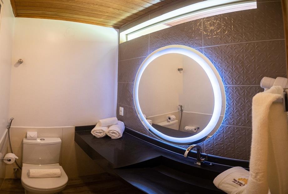 banheiro 2 quarto superior.jpg