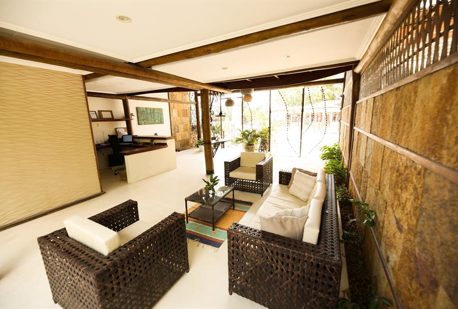 MAM_3944 (FILEminimizer).jpg