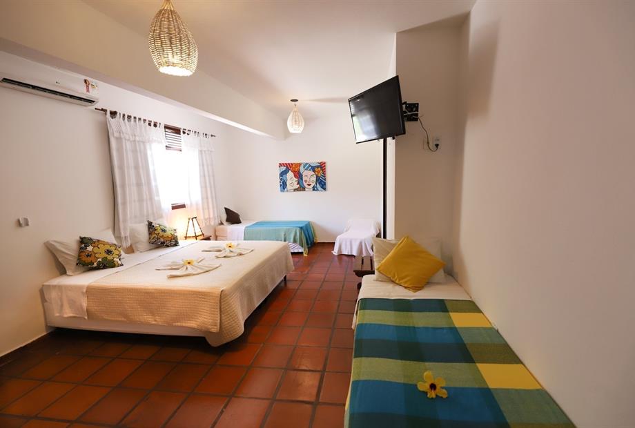 IMG_4053 (FILEminimizer).jpg