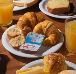 adm desayuno platos-4-alta.jpg