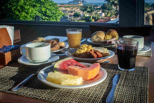 adm desayuno-8-alta.jpg