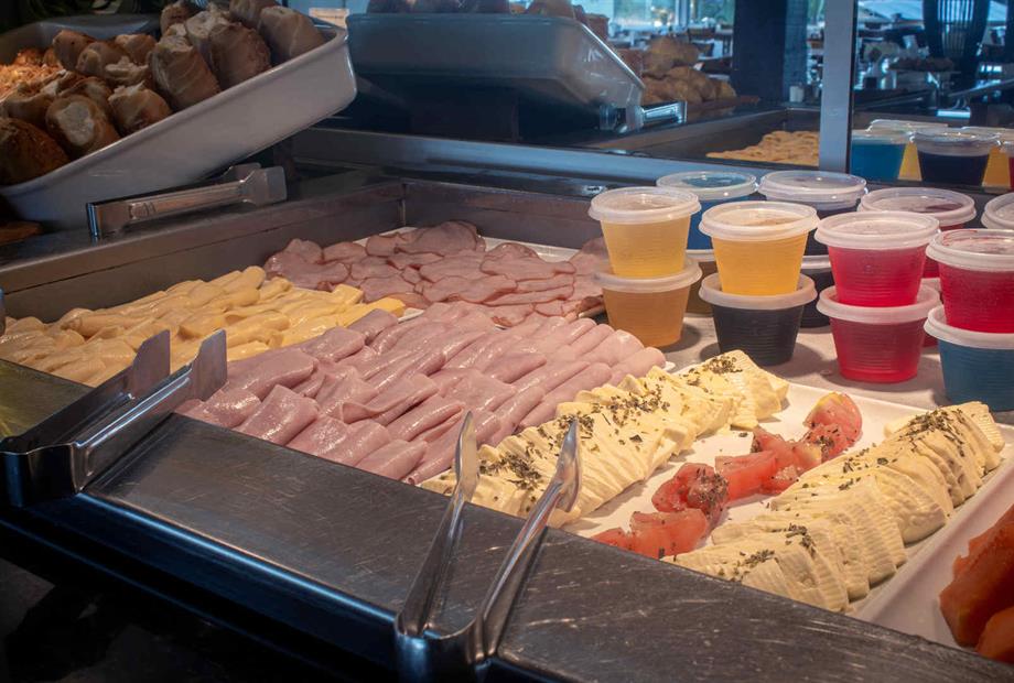 adm desayuno-22-alta.jpg