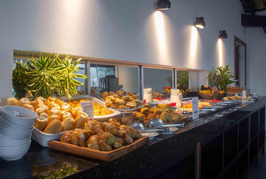 adm desayuno-alta.jpg