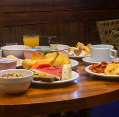 bdl mesa desayuno-2-alta.jpg