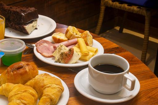 bdl mesa desayuno-15-alta.jpg