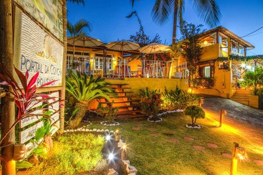 frente restaurante noturna.jpg