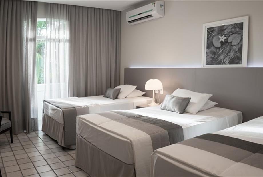 Apto Luxo triplo solteiro.jpg