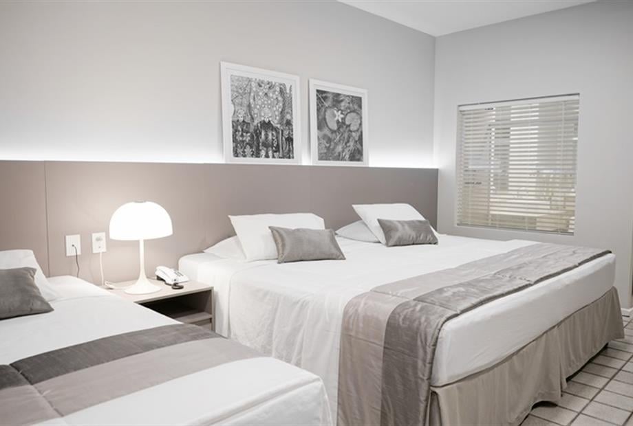 Luxo triplo casal.jpg