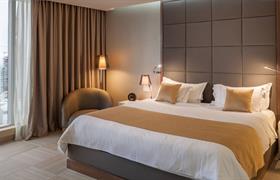 Junior Suite of Las Américas Golden Tower